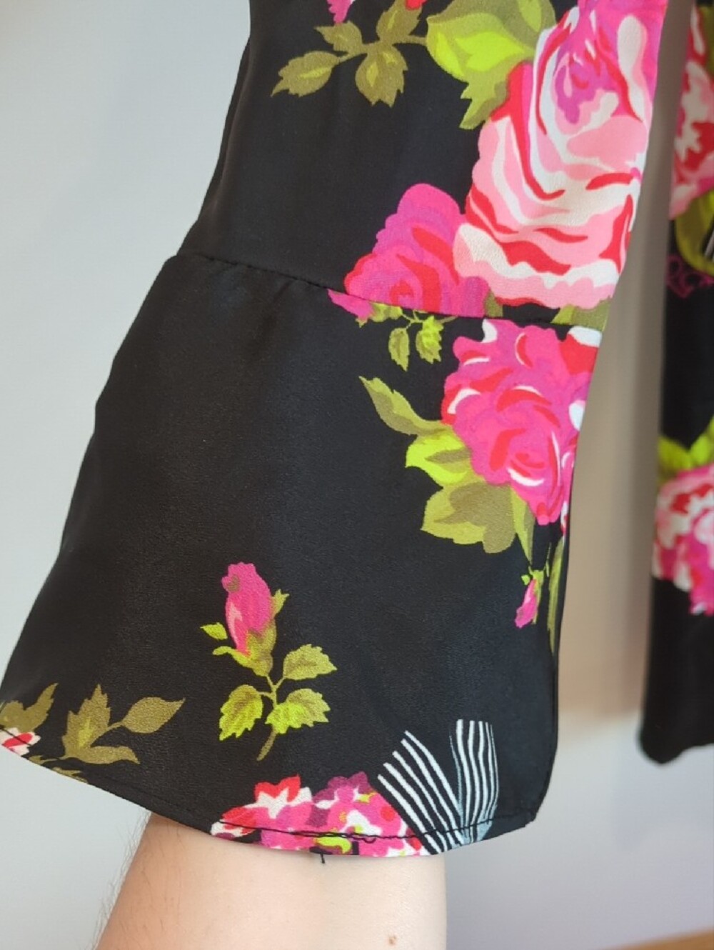 Vintage Y2K Whimsigoth Romantic Betsey Johnson Black Hot Pink Floral Bow Dress 8 - Picture 4 of 11